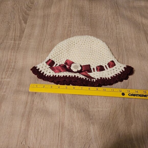 Hand-Made - Knitted Winter Clouche Hat - One-Size - Very Warm! Cream Bergundy - Picture 8 of 8